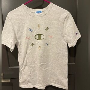 Champion T-shirt
